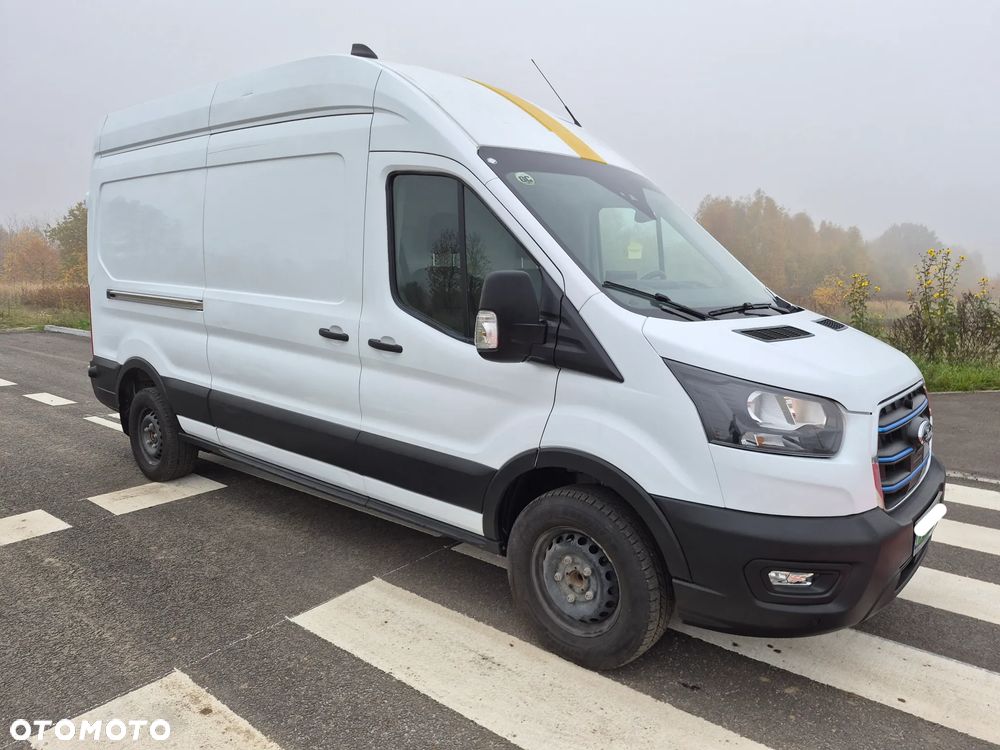 Ford E-TRANSIT Salon PL L3H3 - 3
