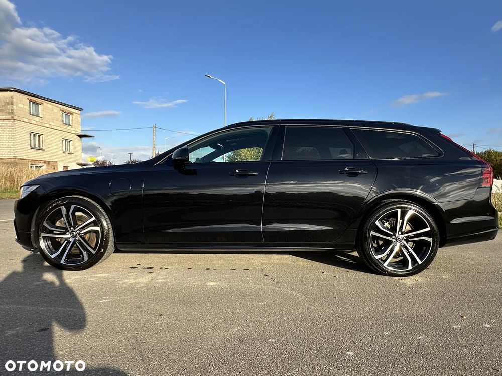 Volvo V90 2022 photo 2