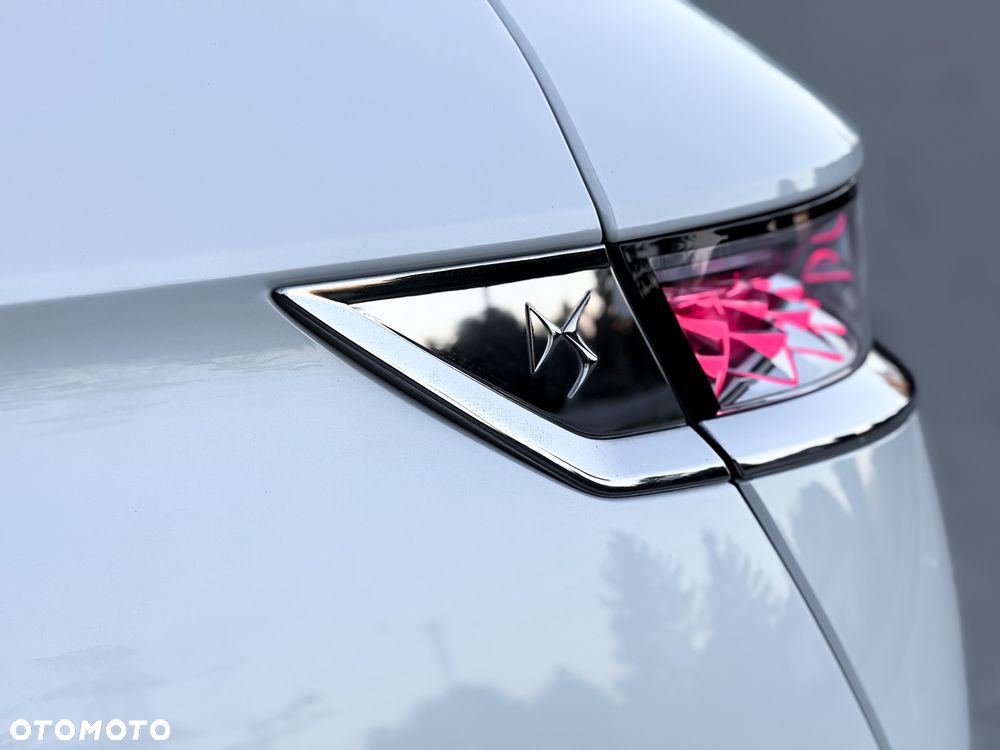 DS Automobiles DS 7 Crossback 2.0 BlueHDi Grand Chic - 23