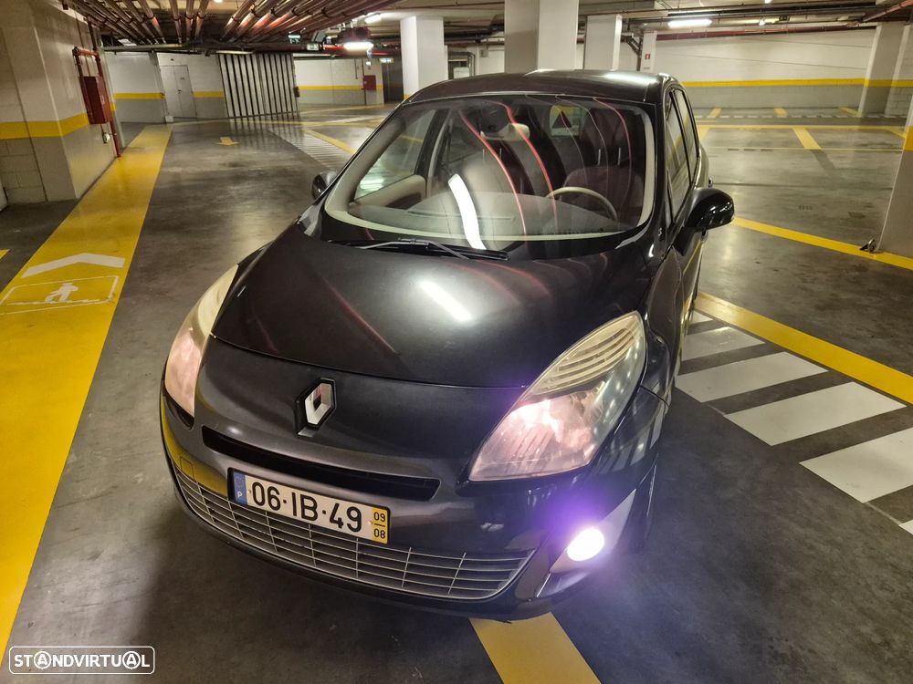 Renault Grand Scénic 1.5 dCi Luxe 7L - 4
