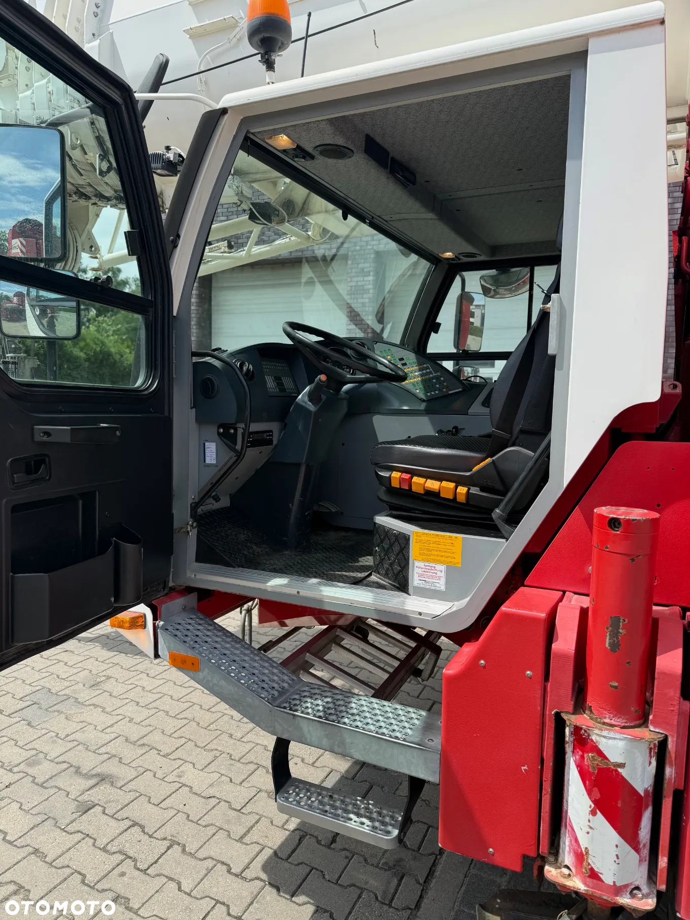 Liebherr LTM 1090-4.1 - 5