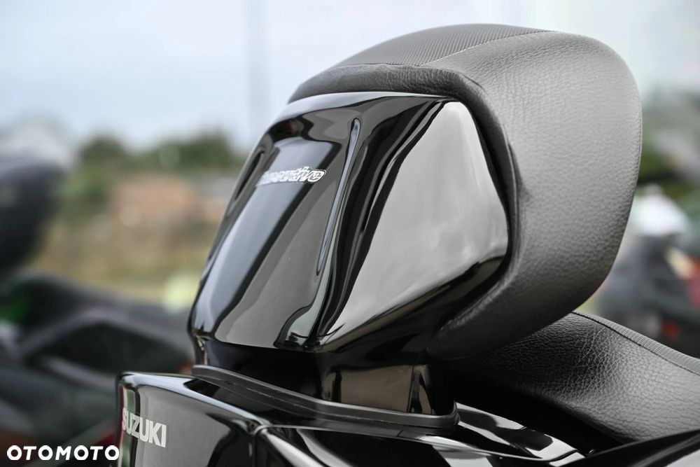 Suzuki Burgman - 38