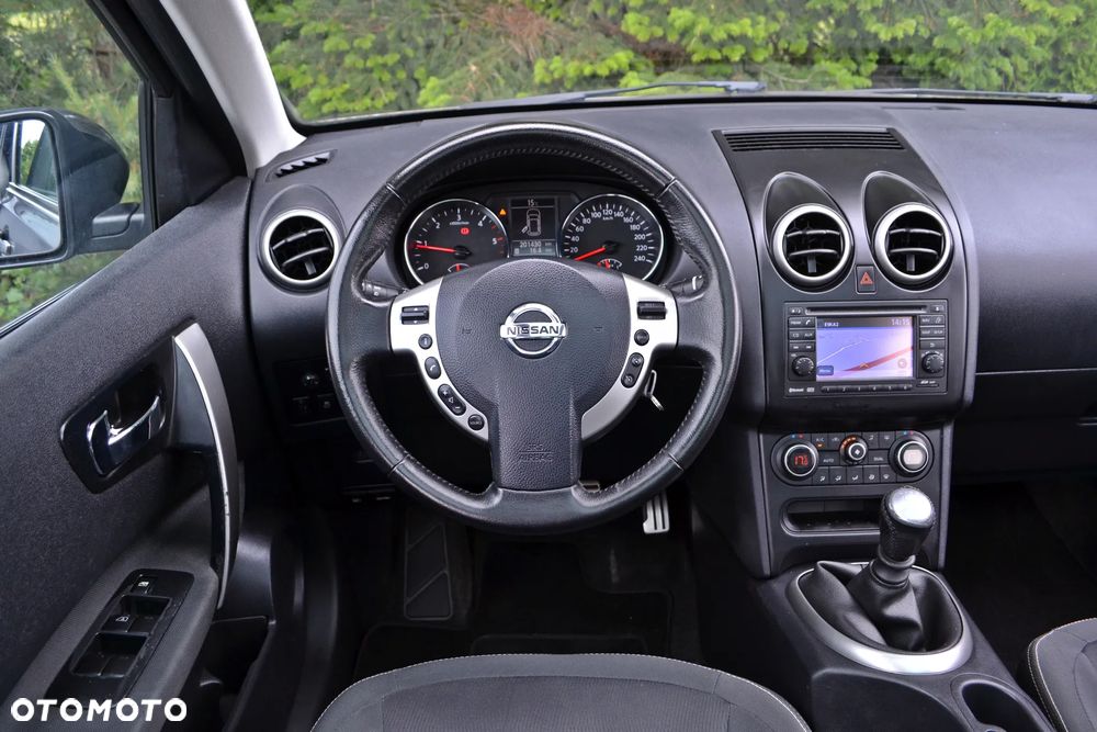 Nissan Qashqai - 23