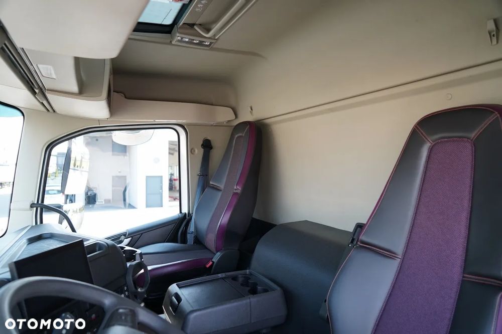 Volvo FMX 460 / 8x4 / WYWROTKA 2 STRONNA / HYDROBURTA / BORDMATIC / HARDOX / NOWE OPONY /  2021 ROK / NOWY MODEL - 27