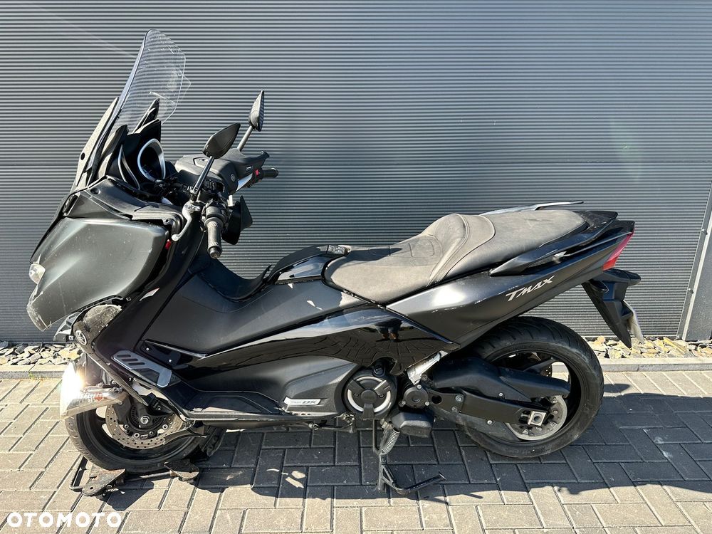 Yamaha Tmax - 2