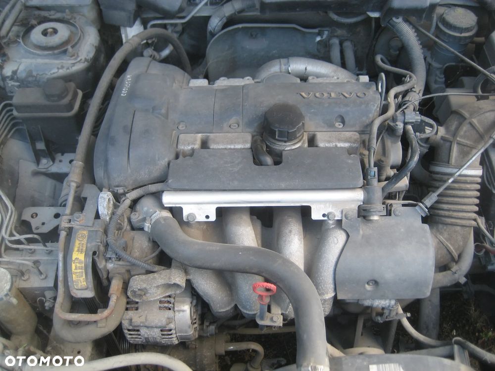 volvo s40 v40 lift 00-03r 1,8 benzyna silnik motor b4184s2 - 1