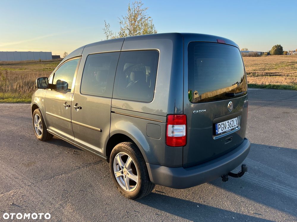 Volkswagen Caddy 1.6 (7-Si.) - 4