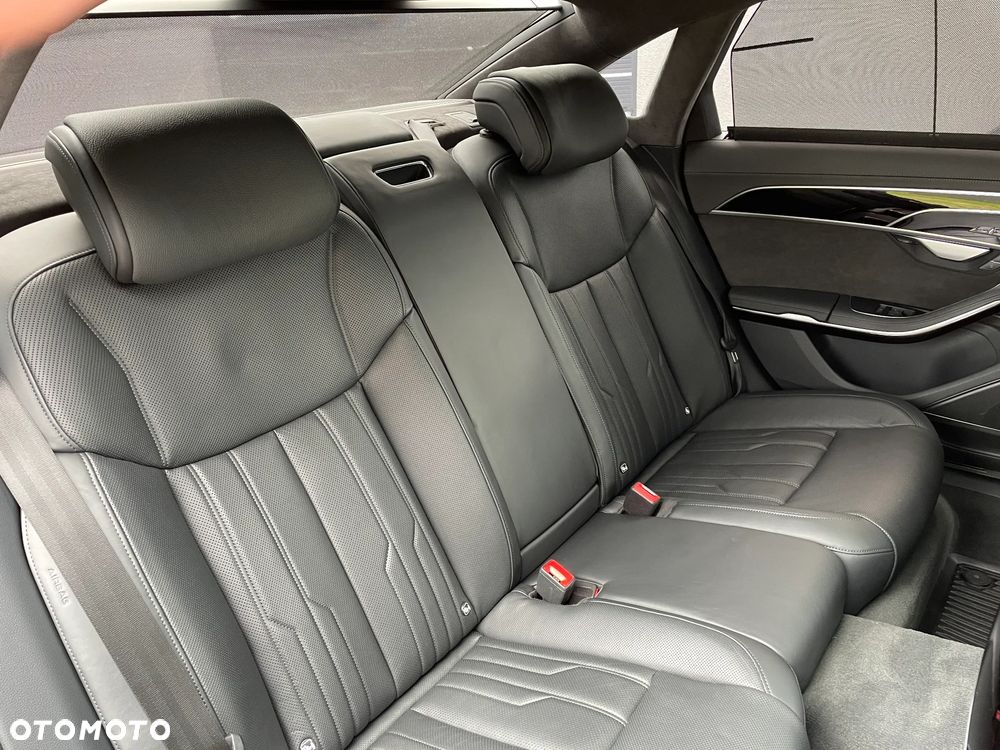 Audi A8 55 TFSI quattro tiptronic - 22