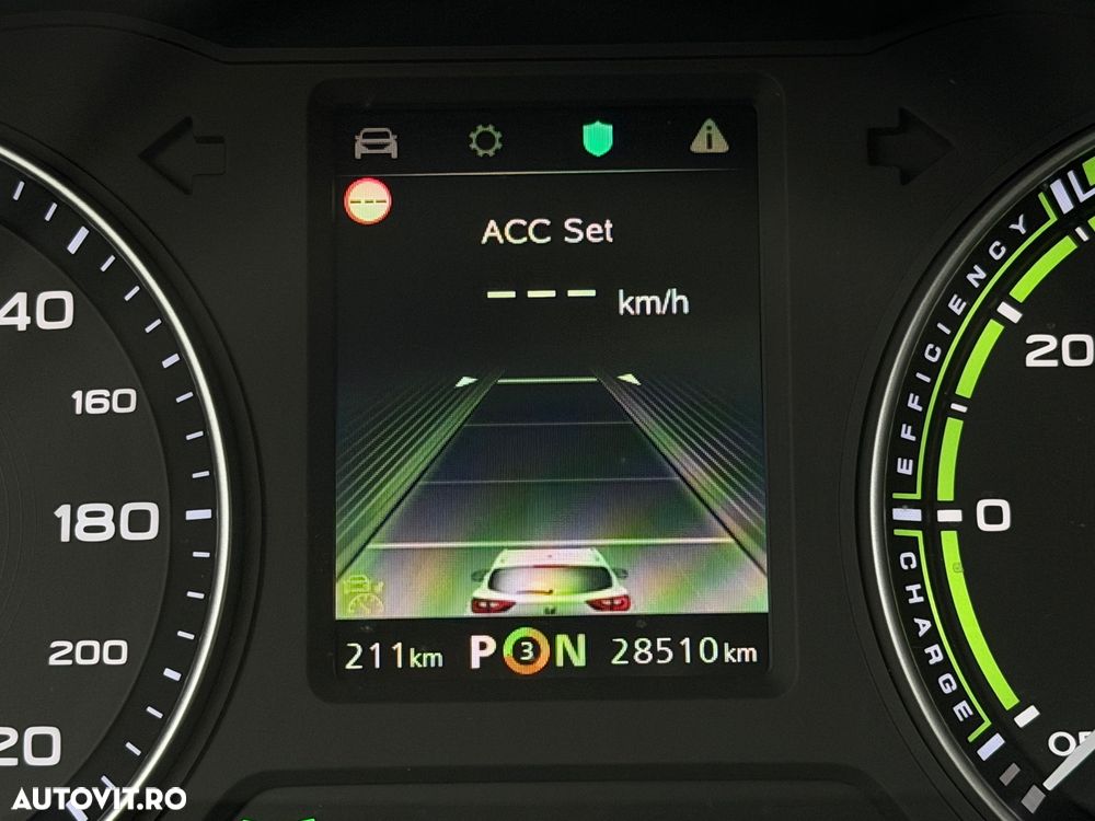 MG ZS EV Luxury - 14