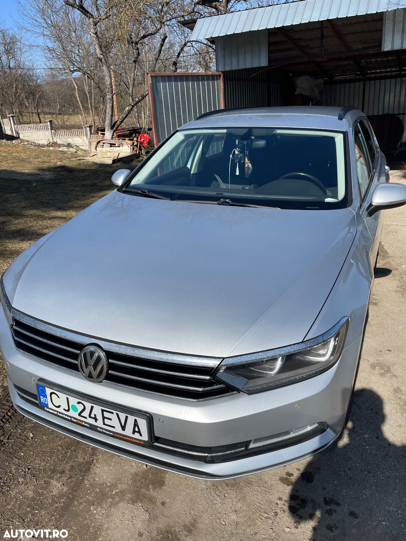 Volkswagen Passat Variant 2.0 TDI DSG Comfortline - 3