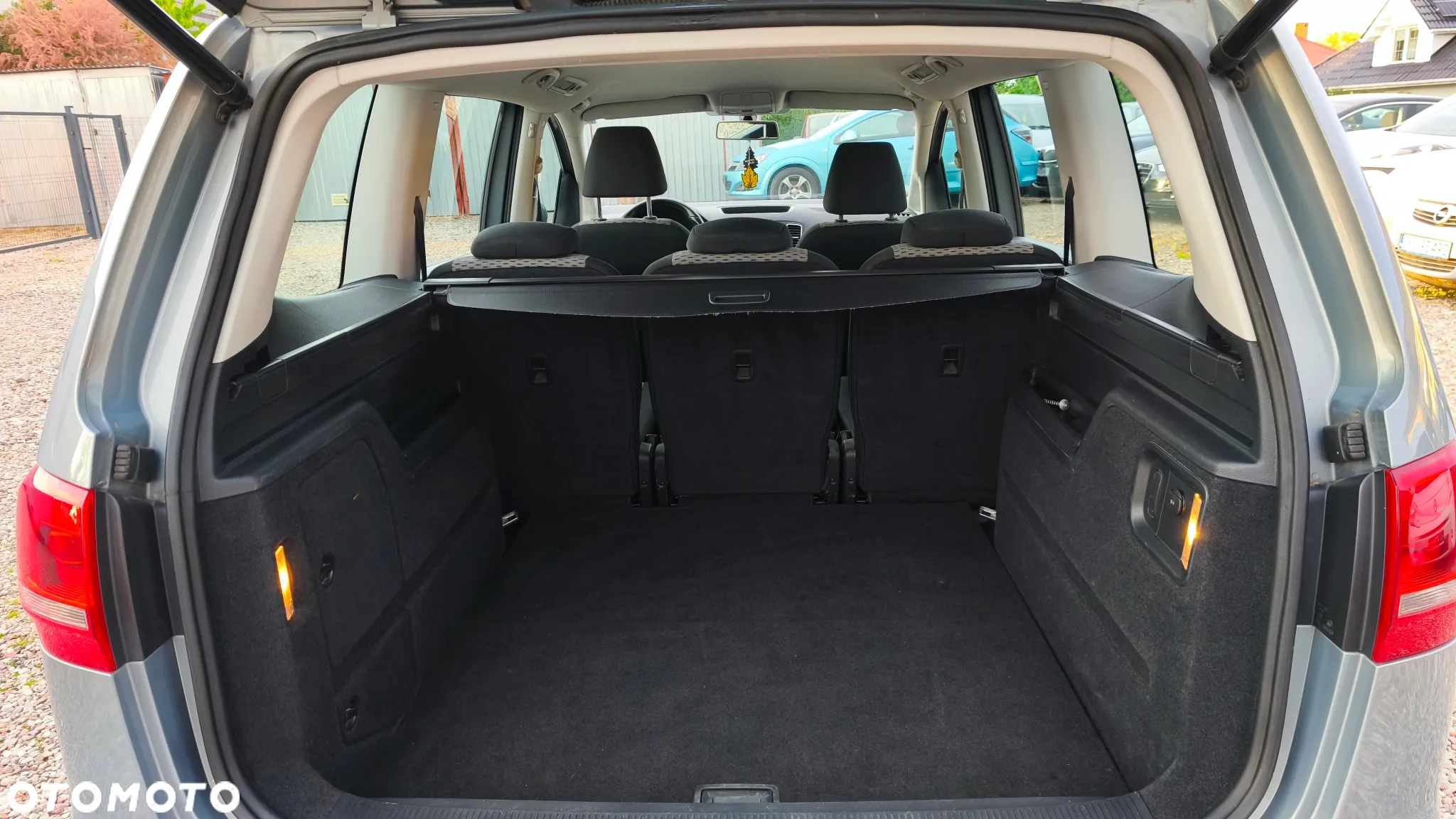Volkswagen Sharan 2.0 TDI Trendline - 29