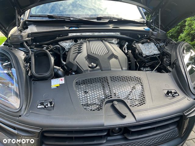 Porsche Macan Standard - 15