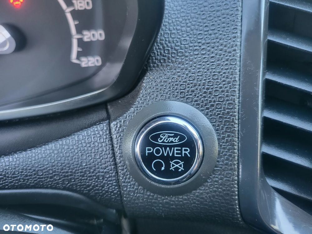Ford EcoSport - 33