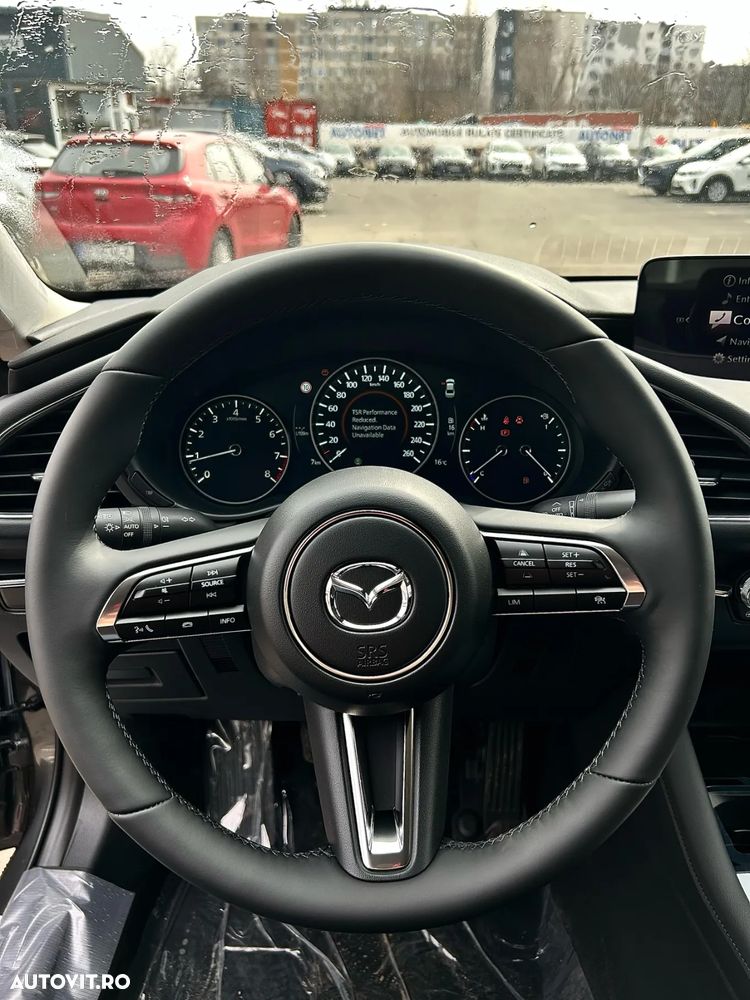 Mazda 3 e-Skyactiv X186 MHEV Center-Line - 12