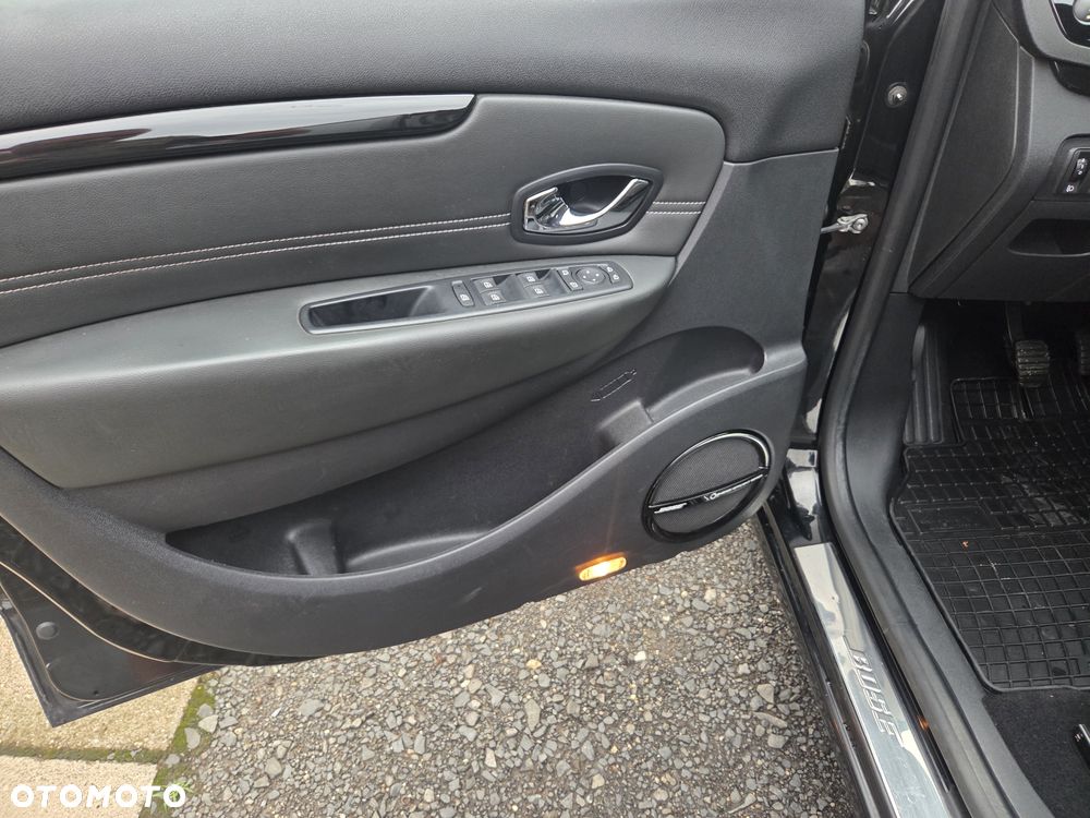 Renault Grand Scenic dCi 130 FAP Start & Stop Bose Edition - 31
