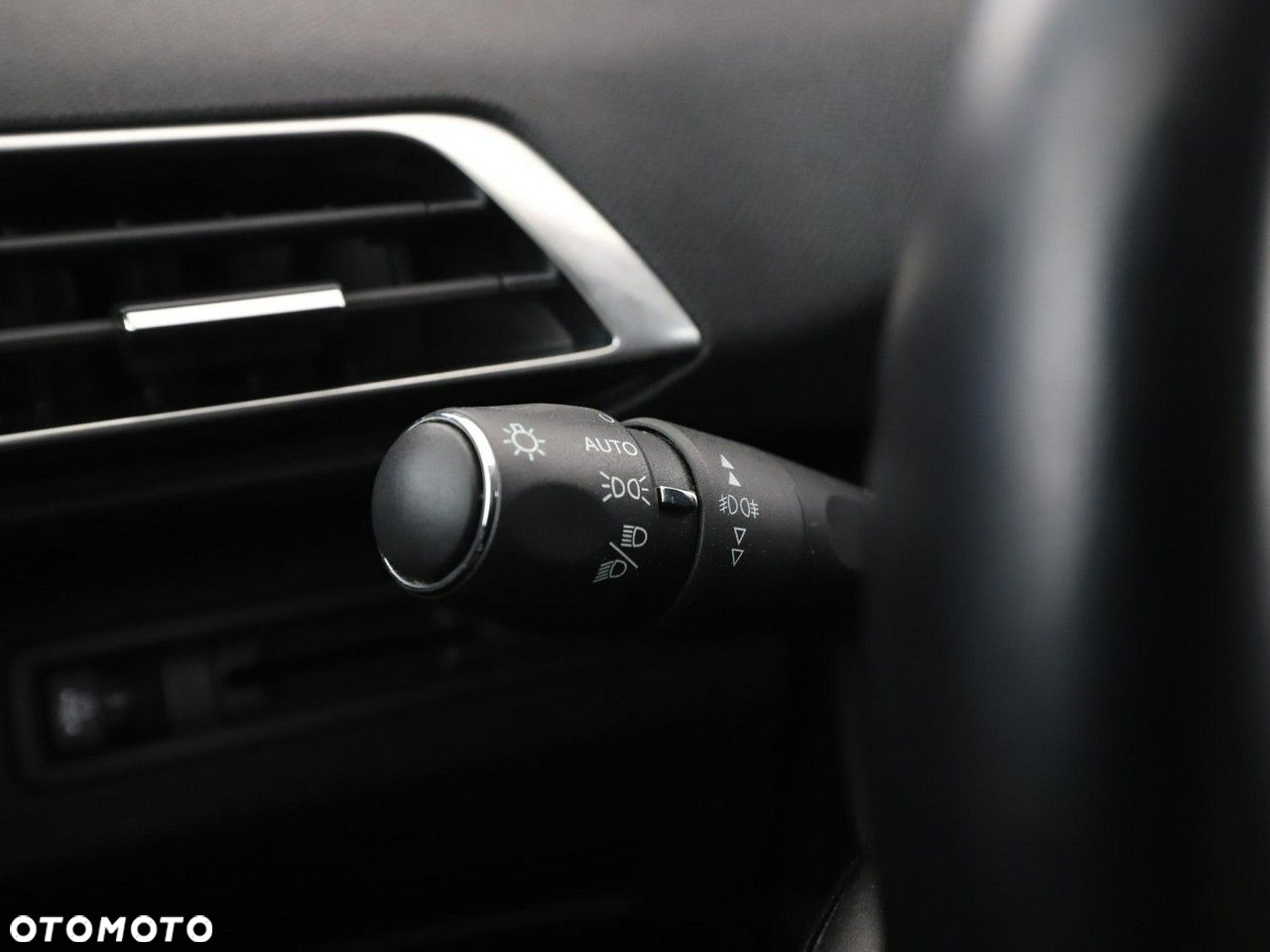 Peugeot 3008 1.5 BlueHDi Crossway S&S EAT8 - 37