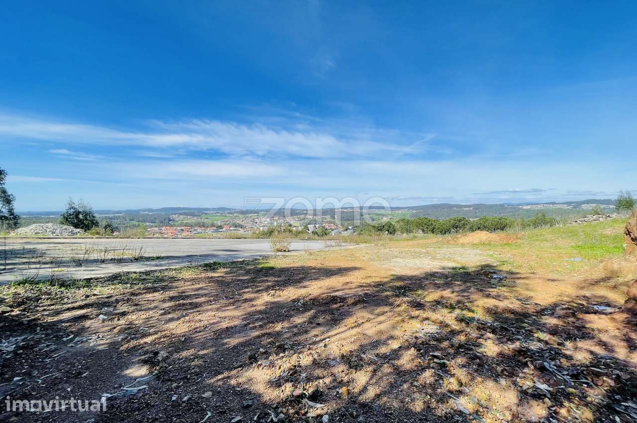 Terreno de Construção com 360 m2 em Cavalões - Vila Nova de Famalic...