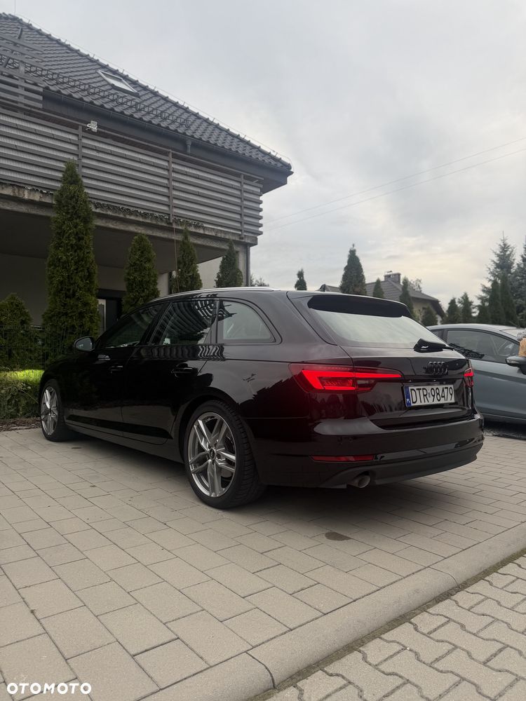Audi A4 Avant 2.0 TDI - 8
