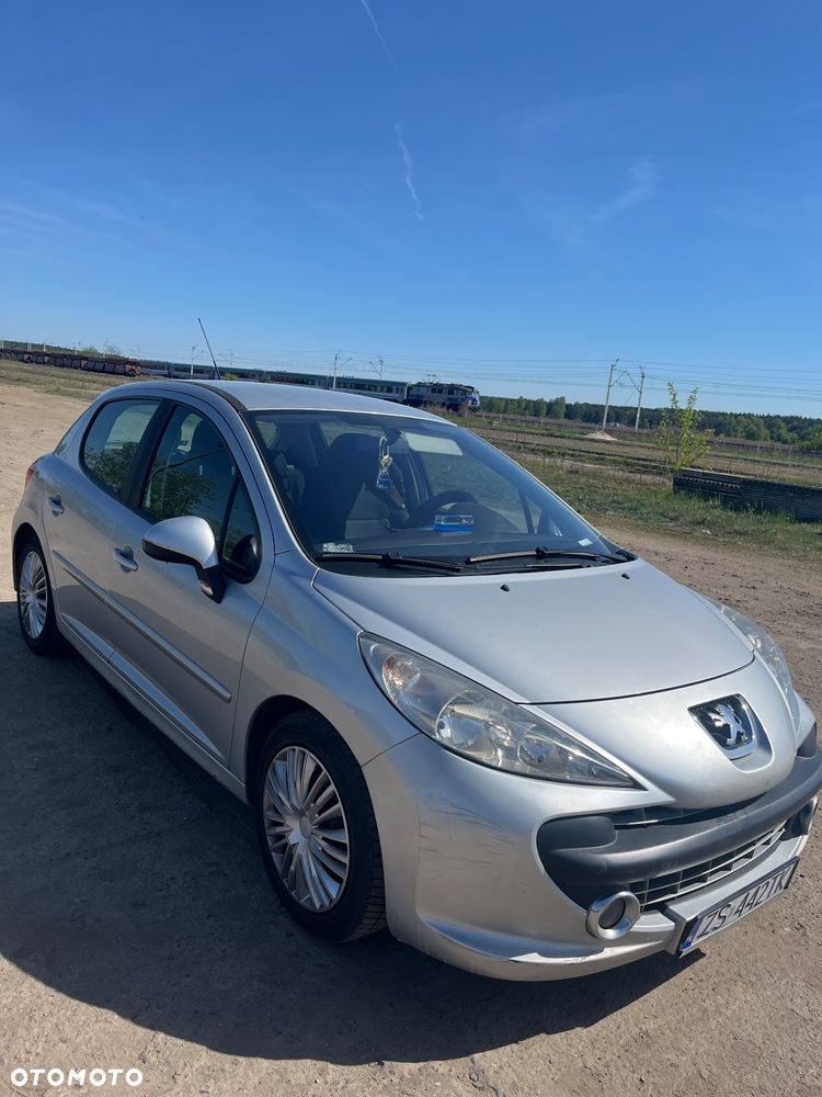 Peugeot 207 1.6 HDi Trendy - 4