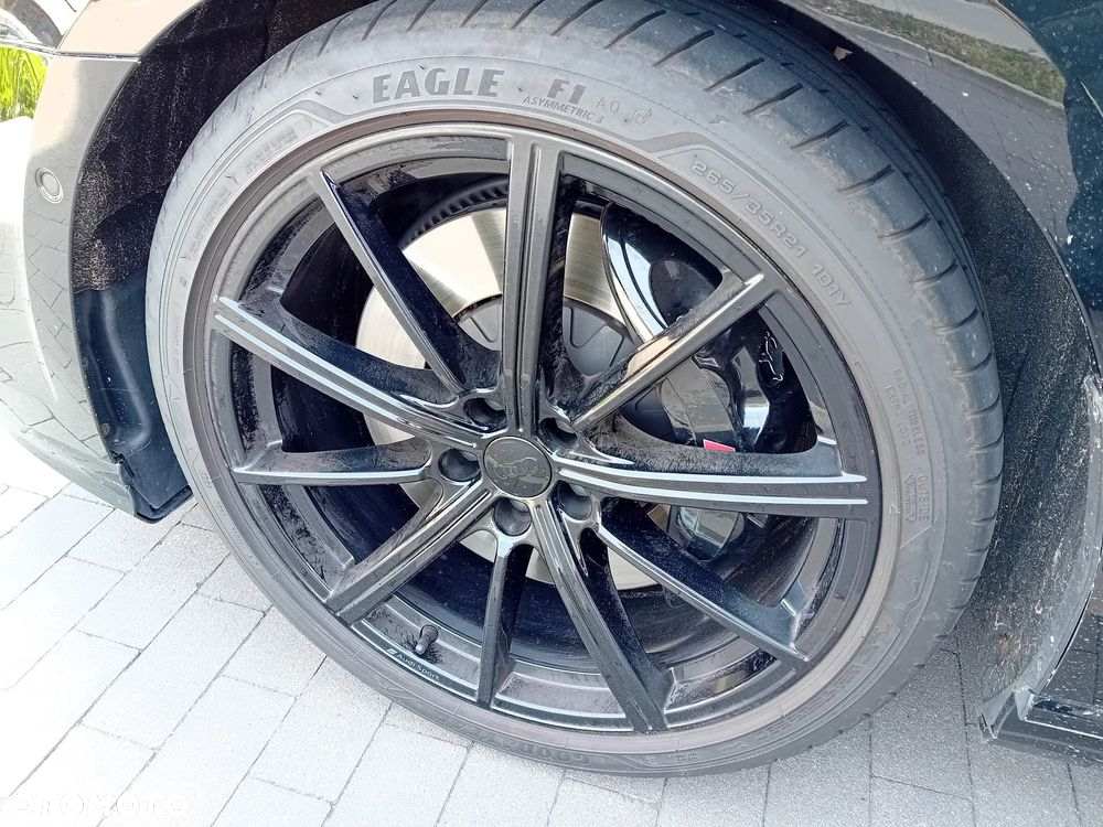Audi S8 - 29
