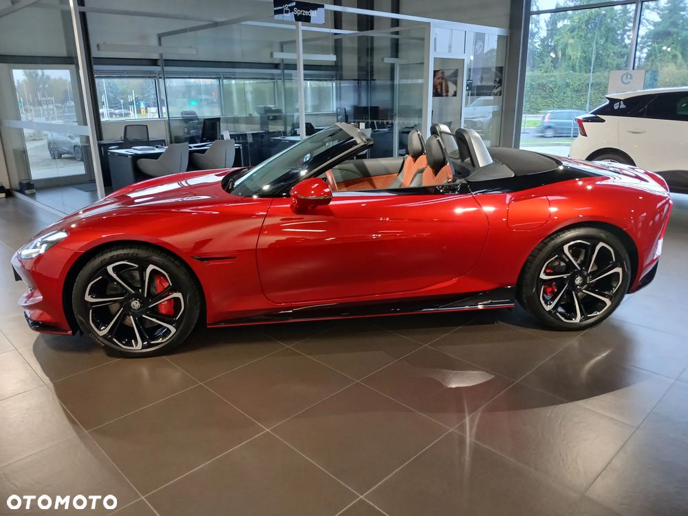 MG Cyberster 77kWh AWD Czarny Dach - 5