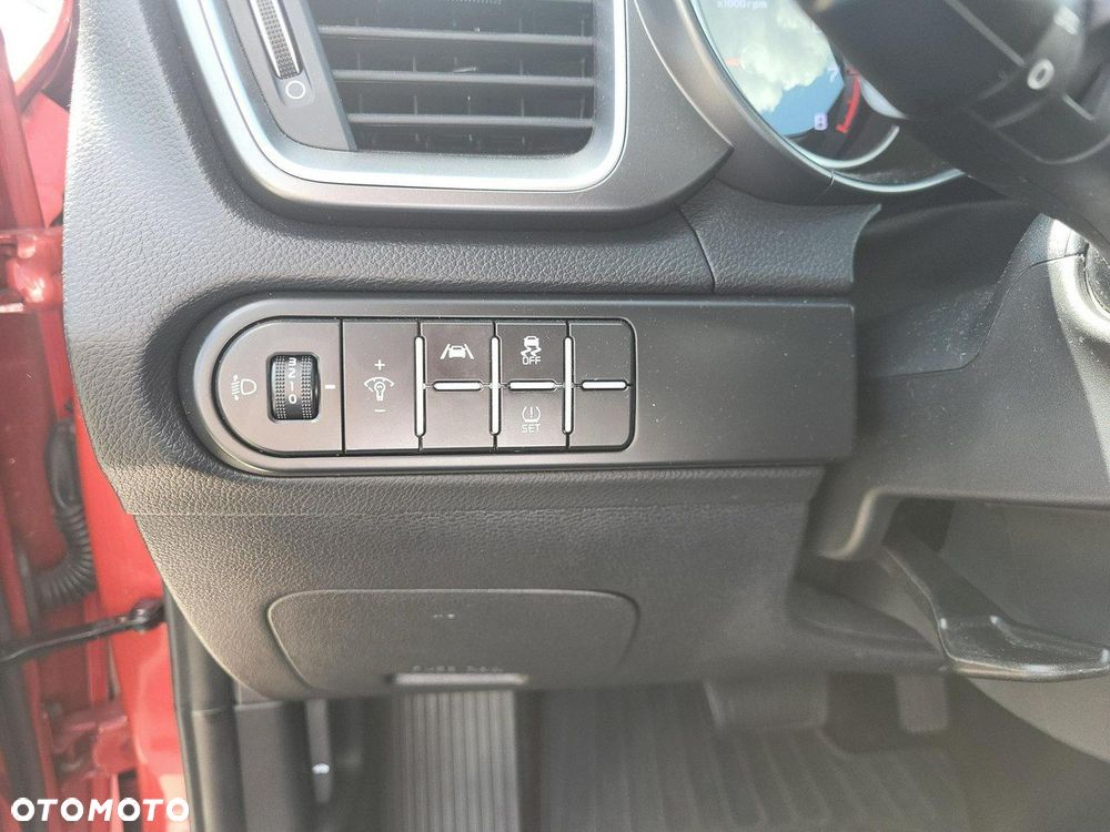 Kia Ceed 1.5 T-GDI M DCT - 22