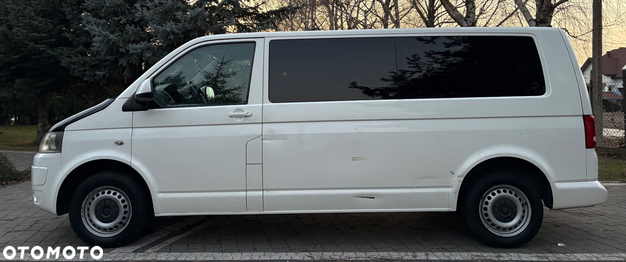 Volkswagen Caravelle - 6