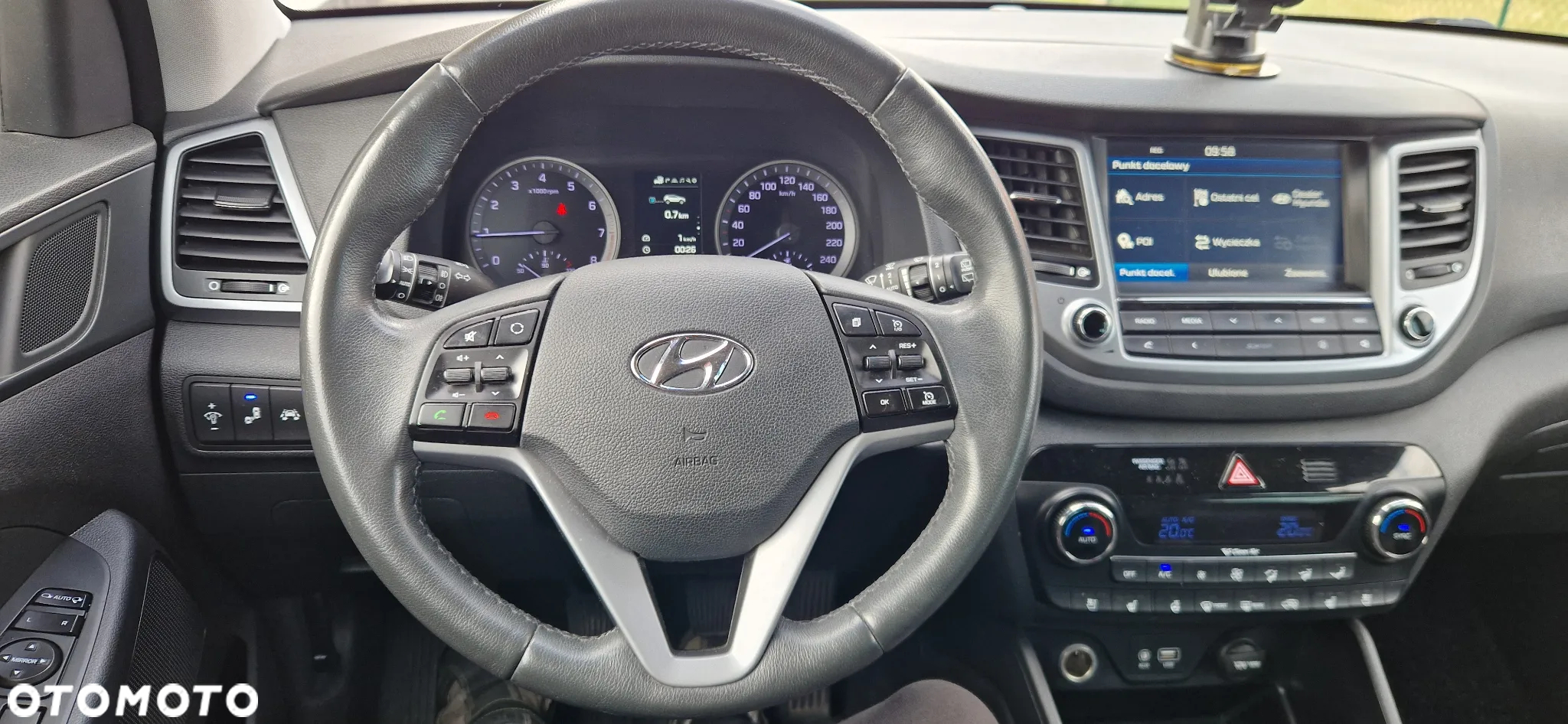 Hyundai Tucson 1.6 Turbo 2WD Navi - 18