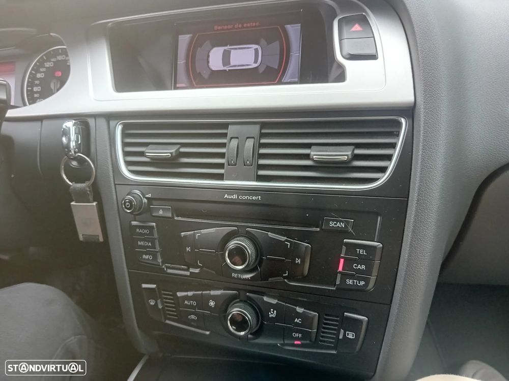 Audi A4 Avant 2.0 TDI Sport - 18