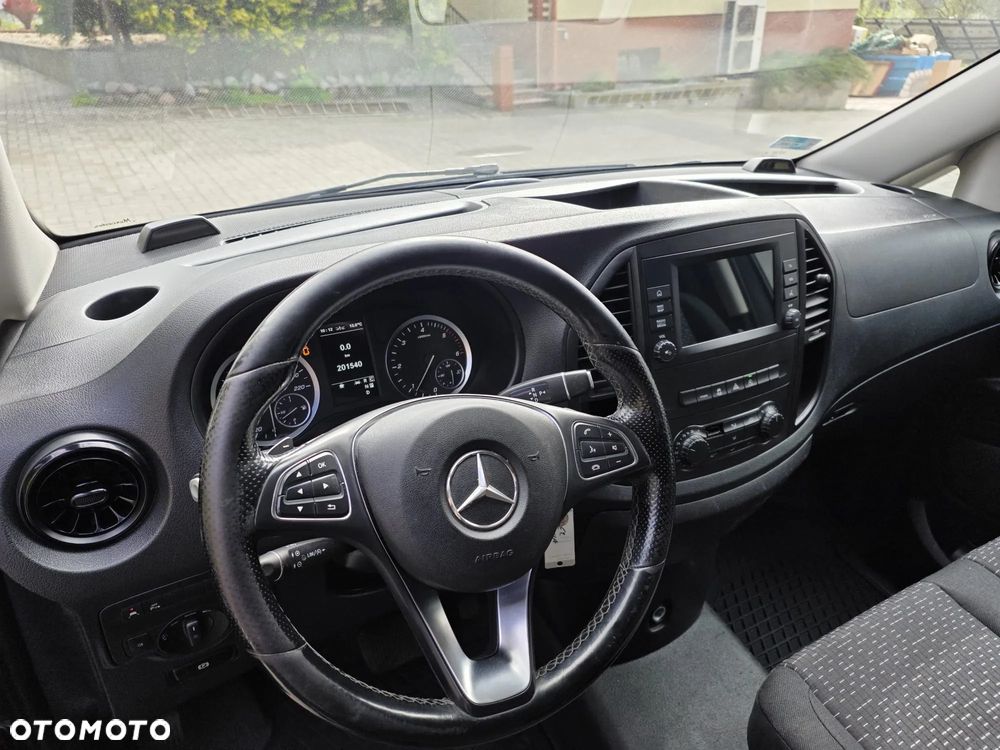 Mercedes-Benz Vito - 11