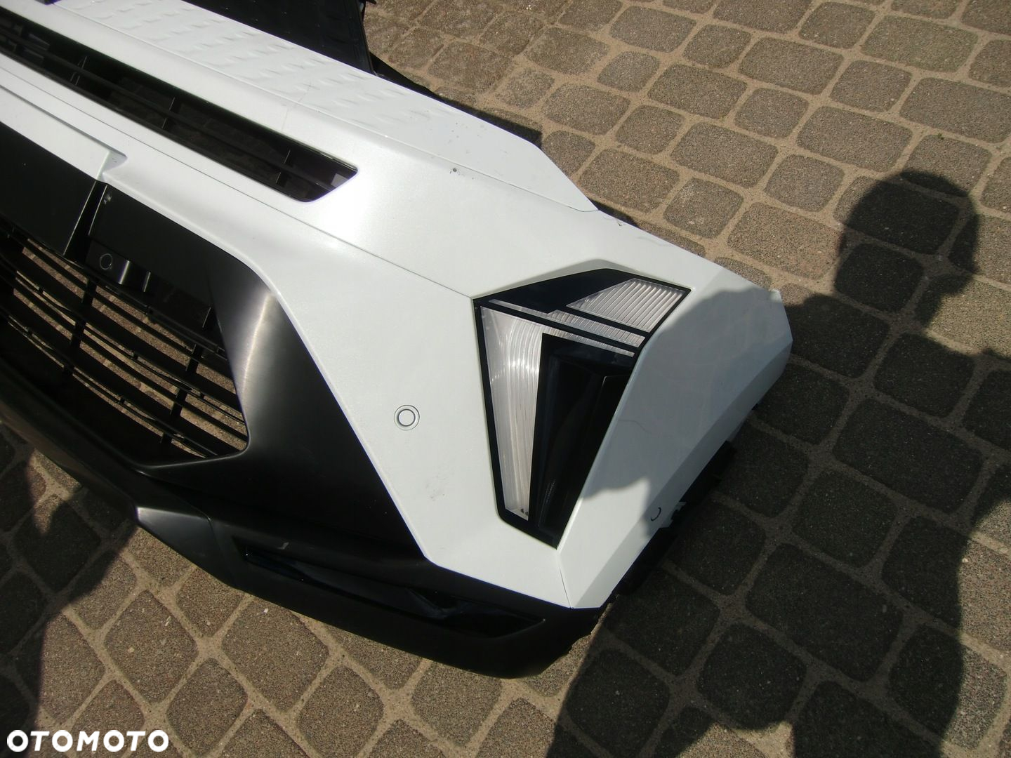 ZDERZAK RENAULT CAPTUR II E TECH 6XPDC - 2