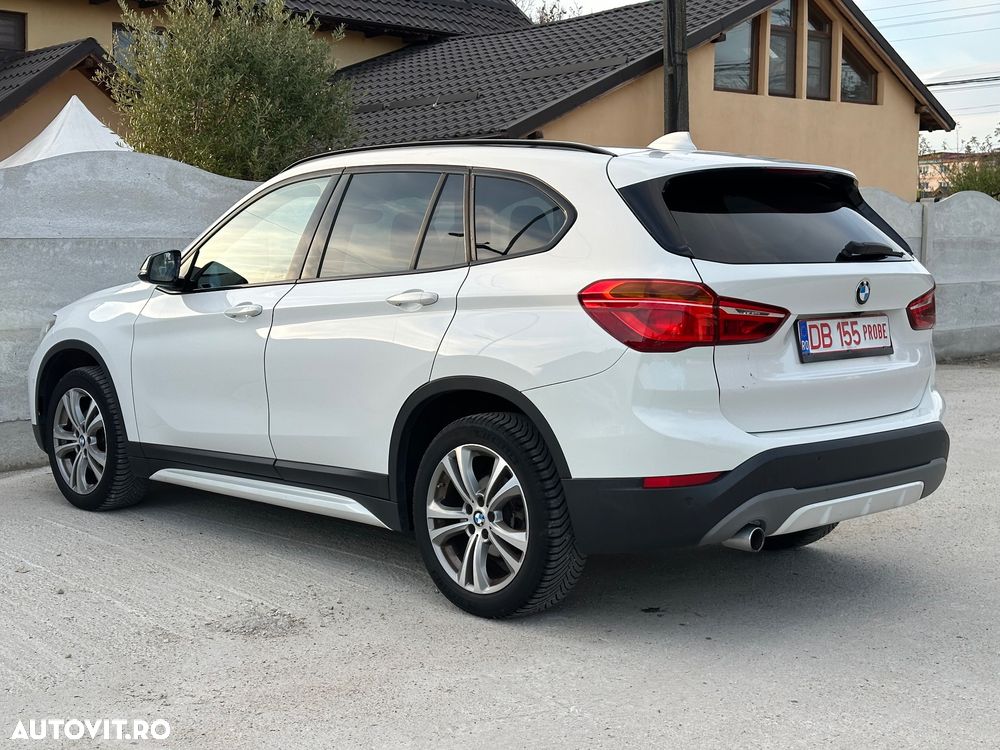 BMW X1 sDrive18d Aut. Sport Line - 4
