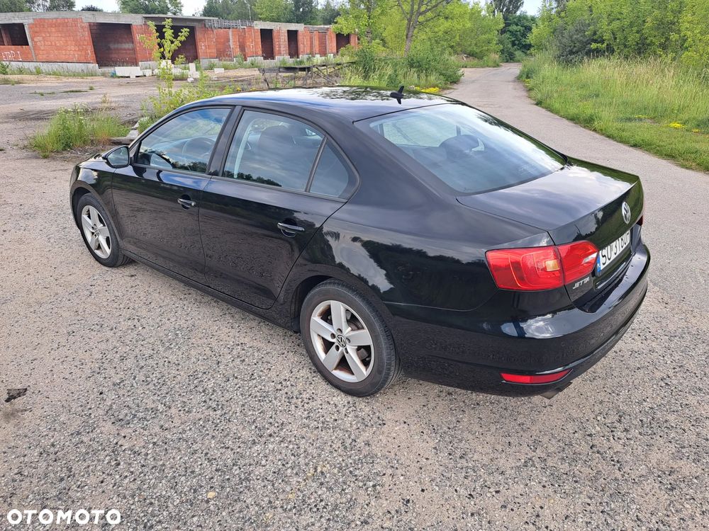 Volkswagen Jetta 1.4 TSI Comfortline - 5