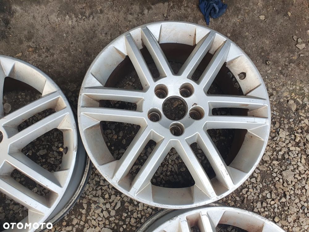 Felgi Aluminiowe 5x110 7Jx17 ET41 Opel Vectra C Signum KOMPLET - 5