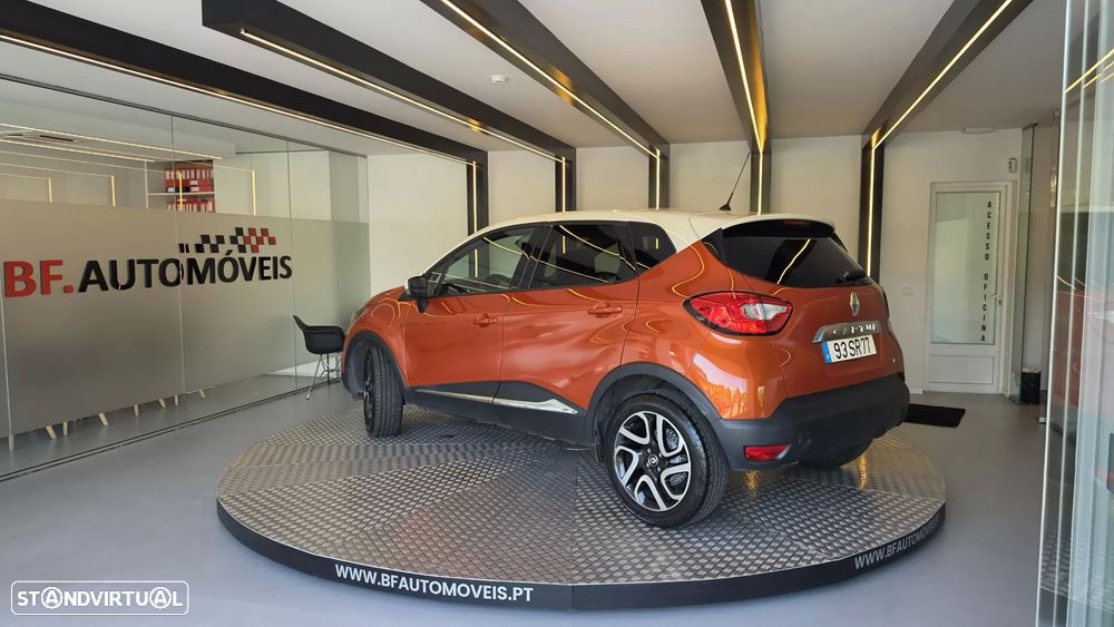 Renault Captur 1.5 dCi Exclusive - 4