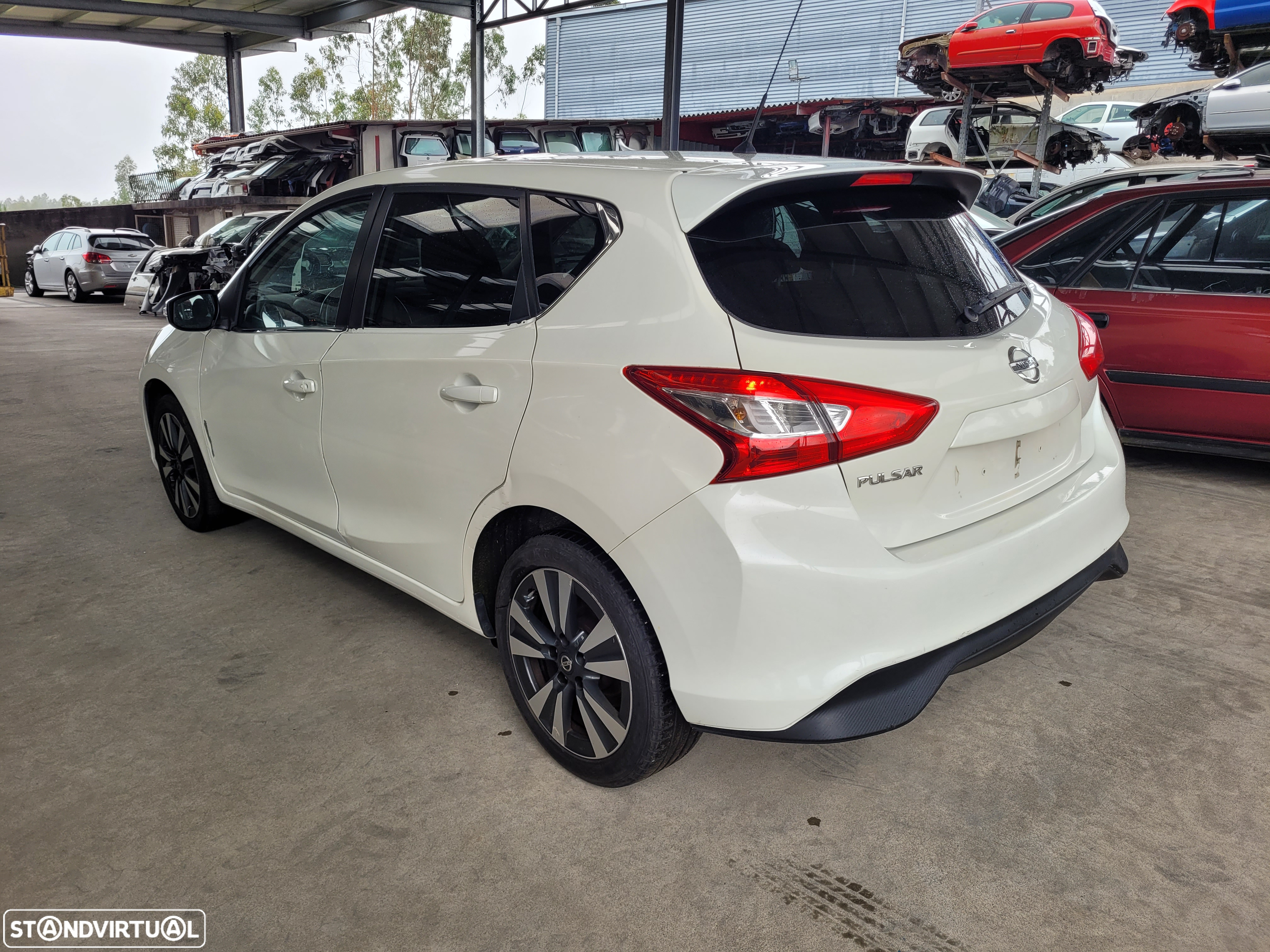 Nissan Pulsar 2016 para peças - 2