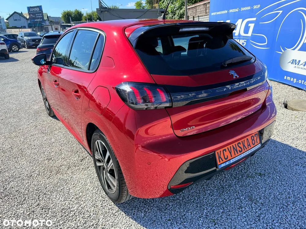 Peugeot 208 PureTech 100 EAT8 Allure - 8
