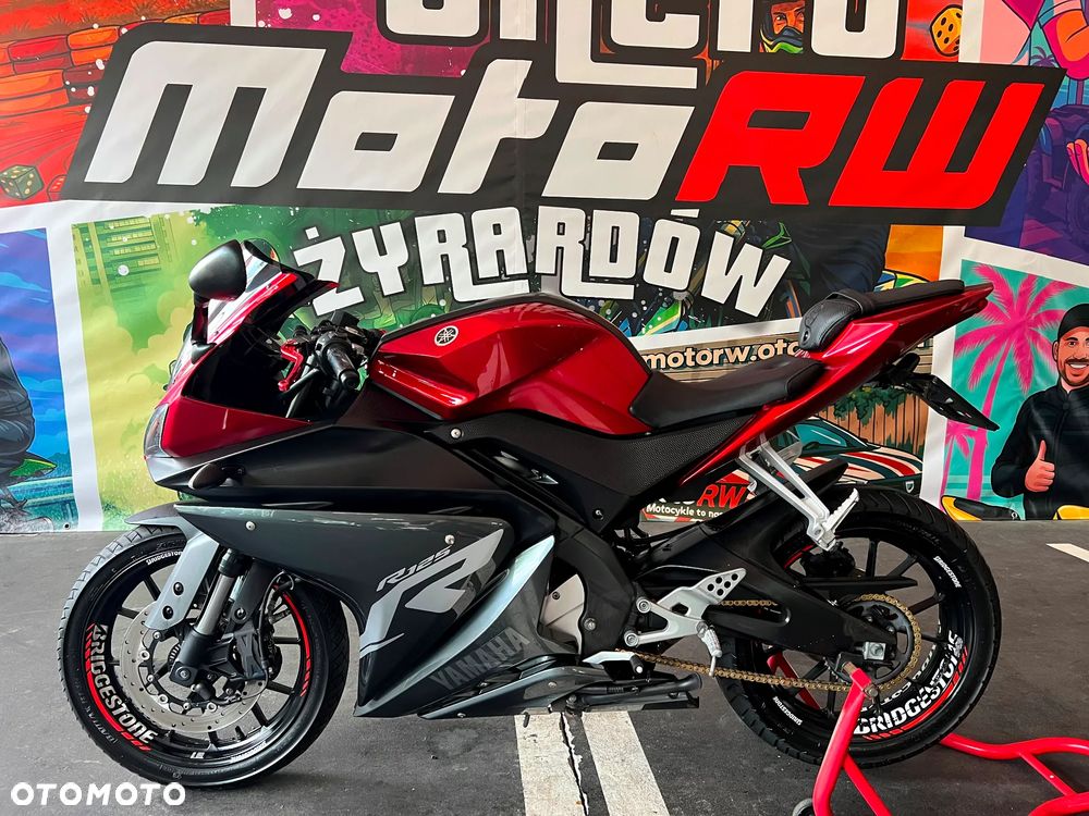 Yamaha YZF - 11