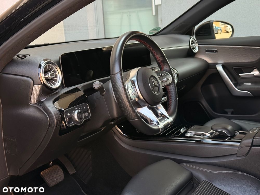 Mercedes-Benz Klasa A 180 7G-DCT Edition 2020 - 20