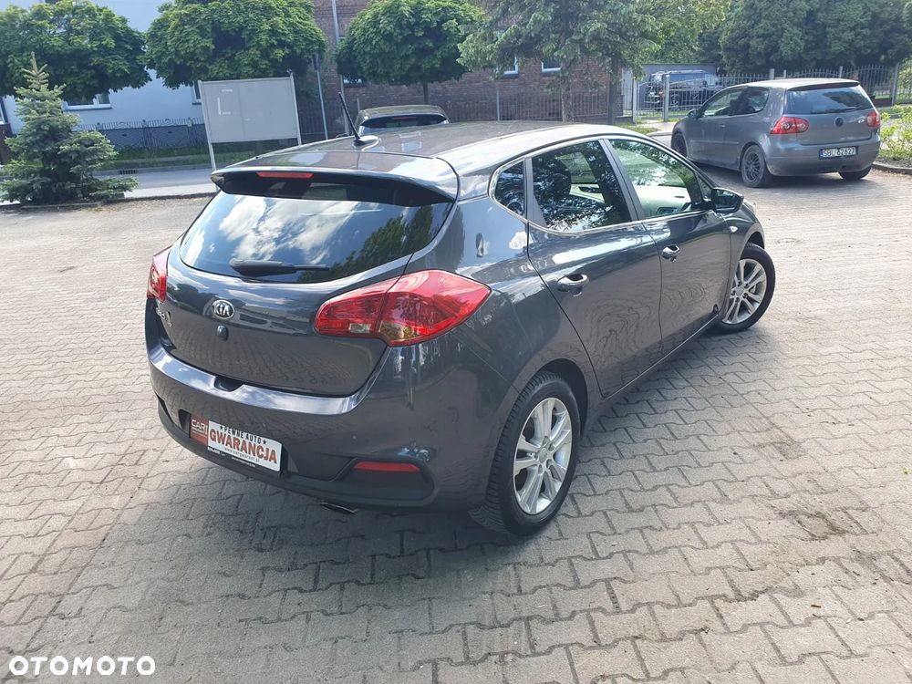Kia Ceed 1.6 GDI XL - 19
