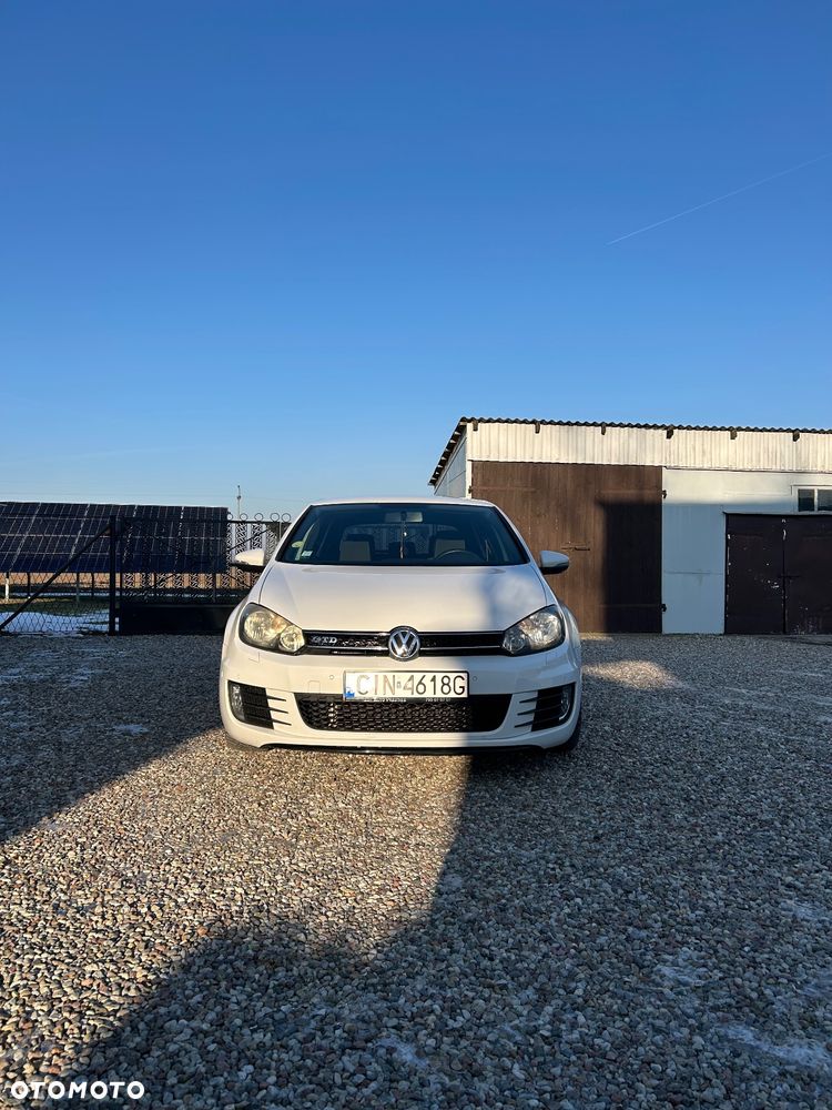 Volkswagen Golf 2.0 TDI DPF GTD - 3