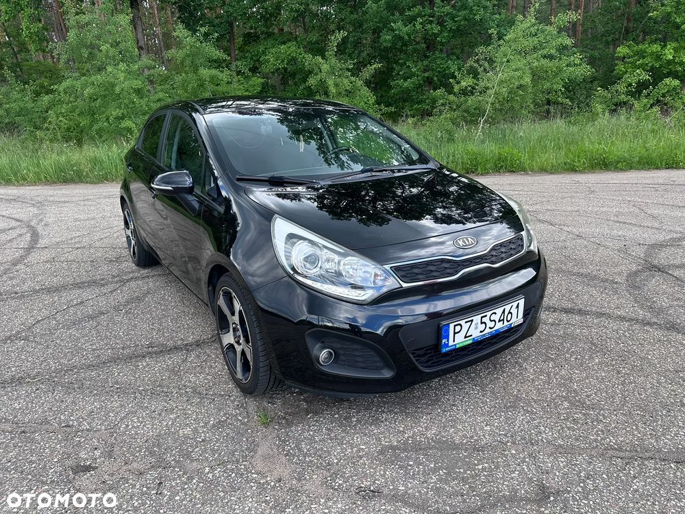Kia Rio - 5