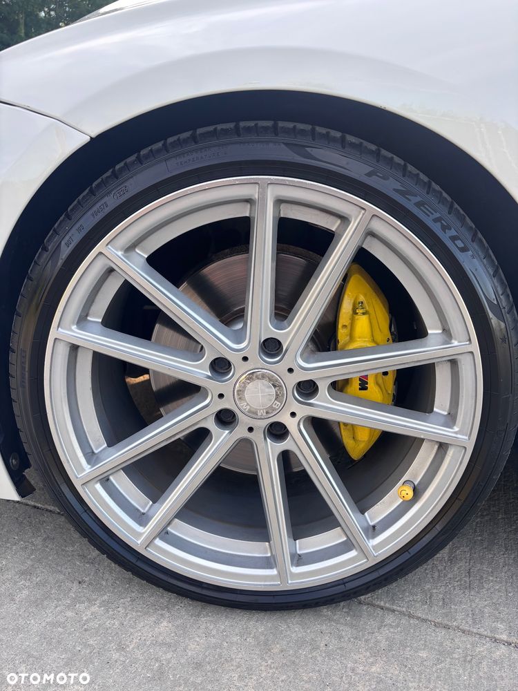 BMW Seria 3 335i xDrive Sport Line - 24