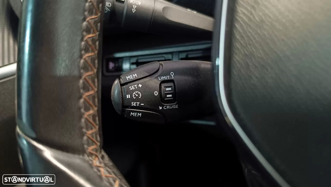 Peugeot 3008 1.6 BlueHDi Active - 31