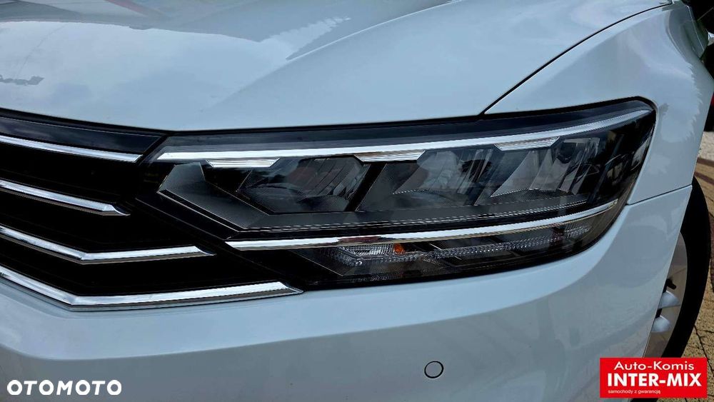 Volkswagen Passat - 14