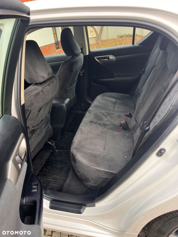 Lexus CT 200h Elegance - 13