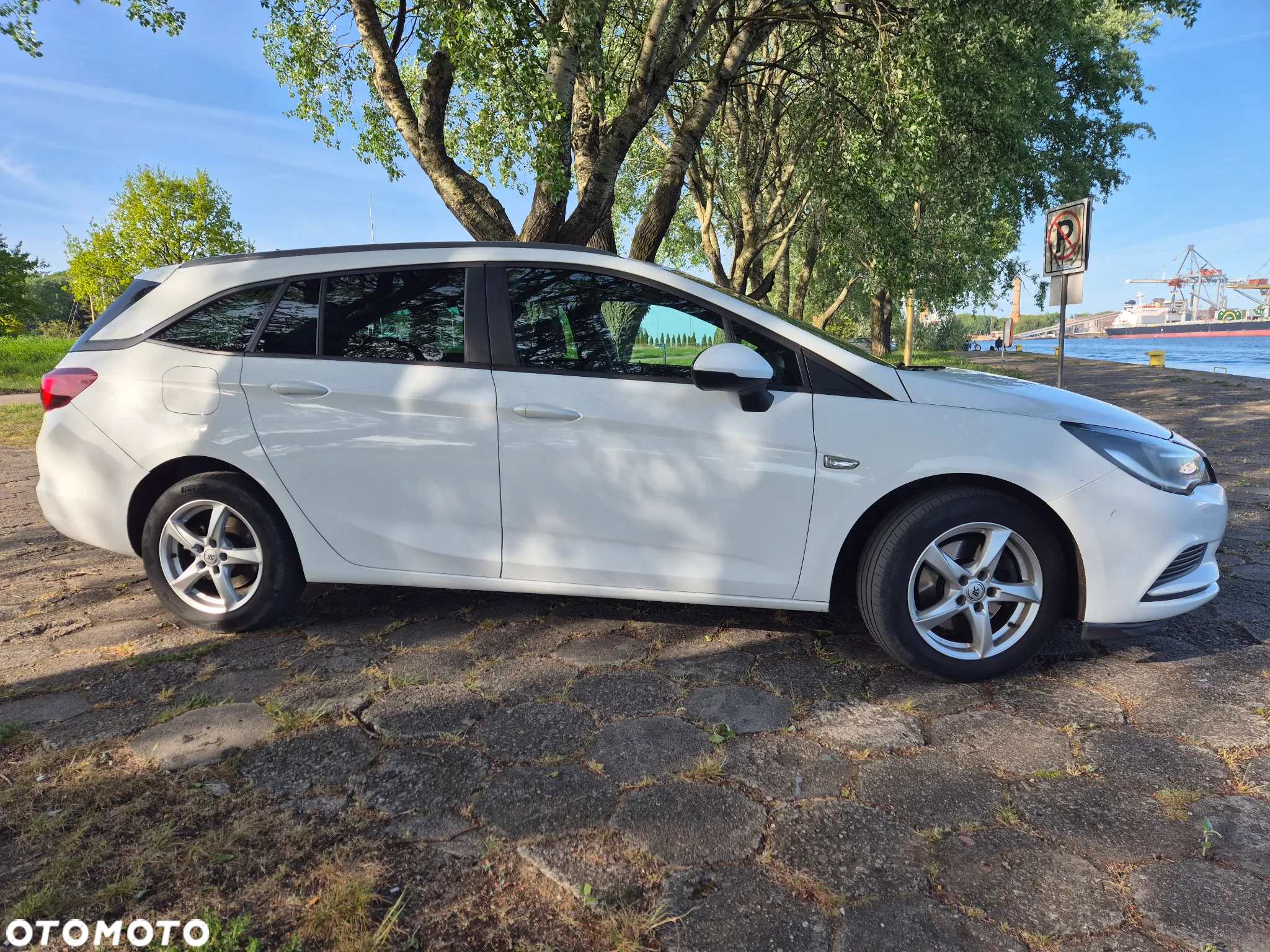 Opel Astra - 4