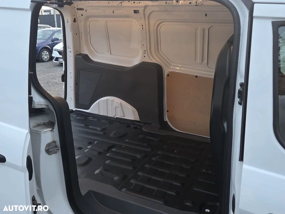 Ford TRANSIT CONNECT - 6
