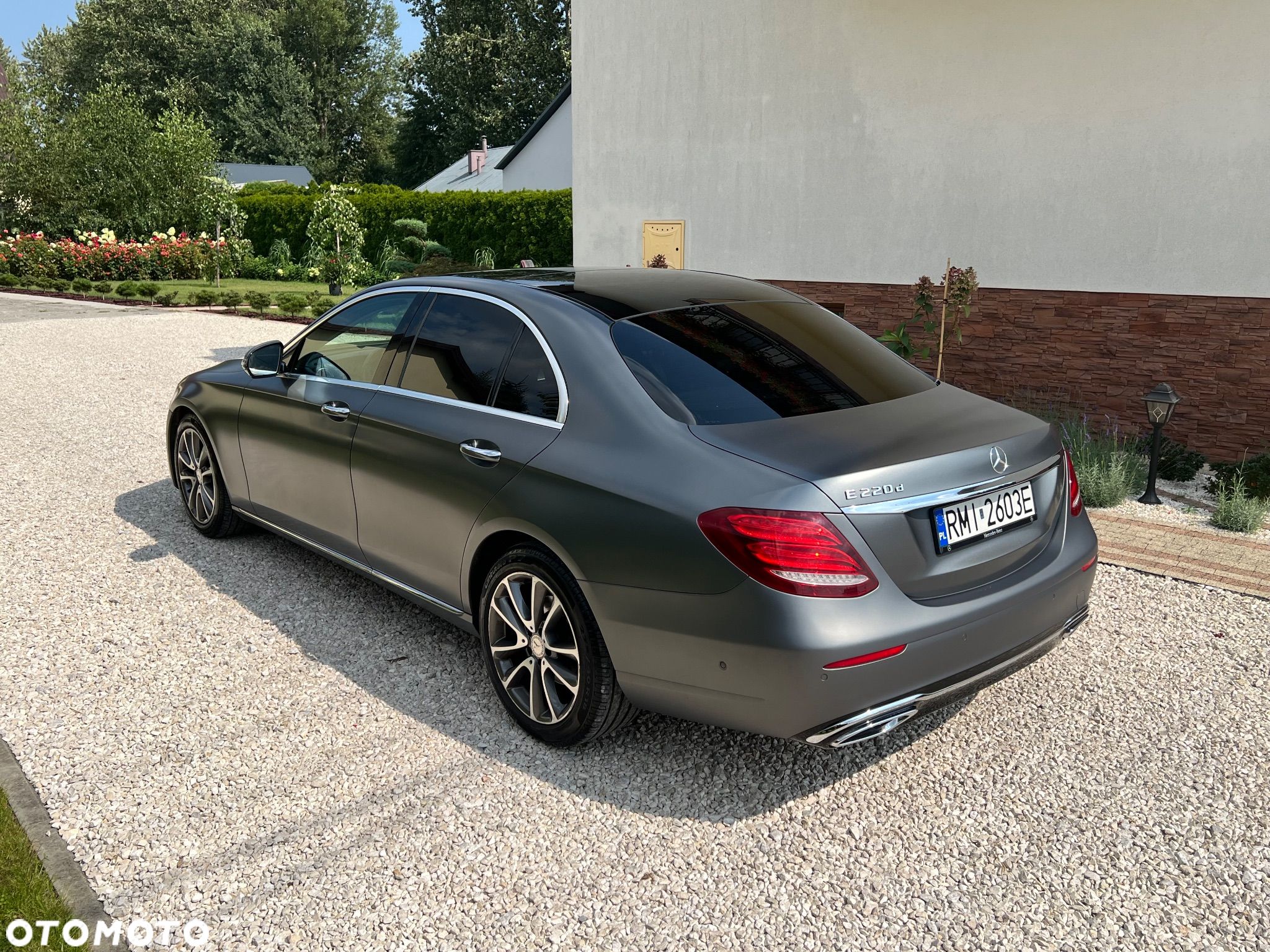 Mercedes-Benz Klasa E - 1