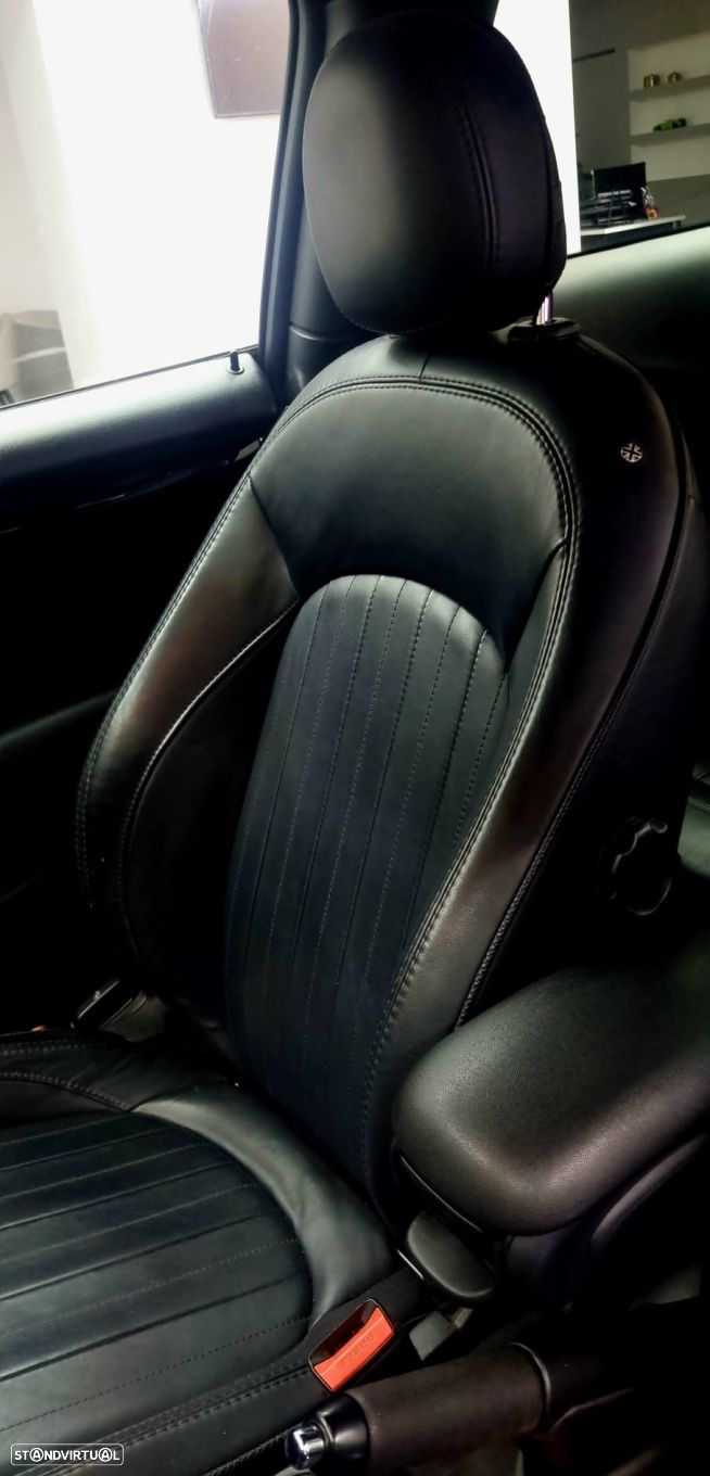 MINI 3 Portas John Cooper Works Auto Desportiva - 19